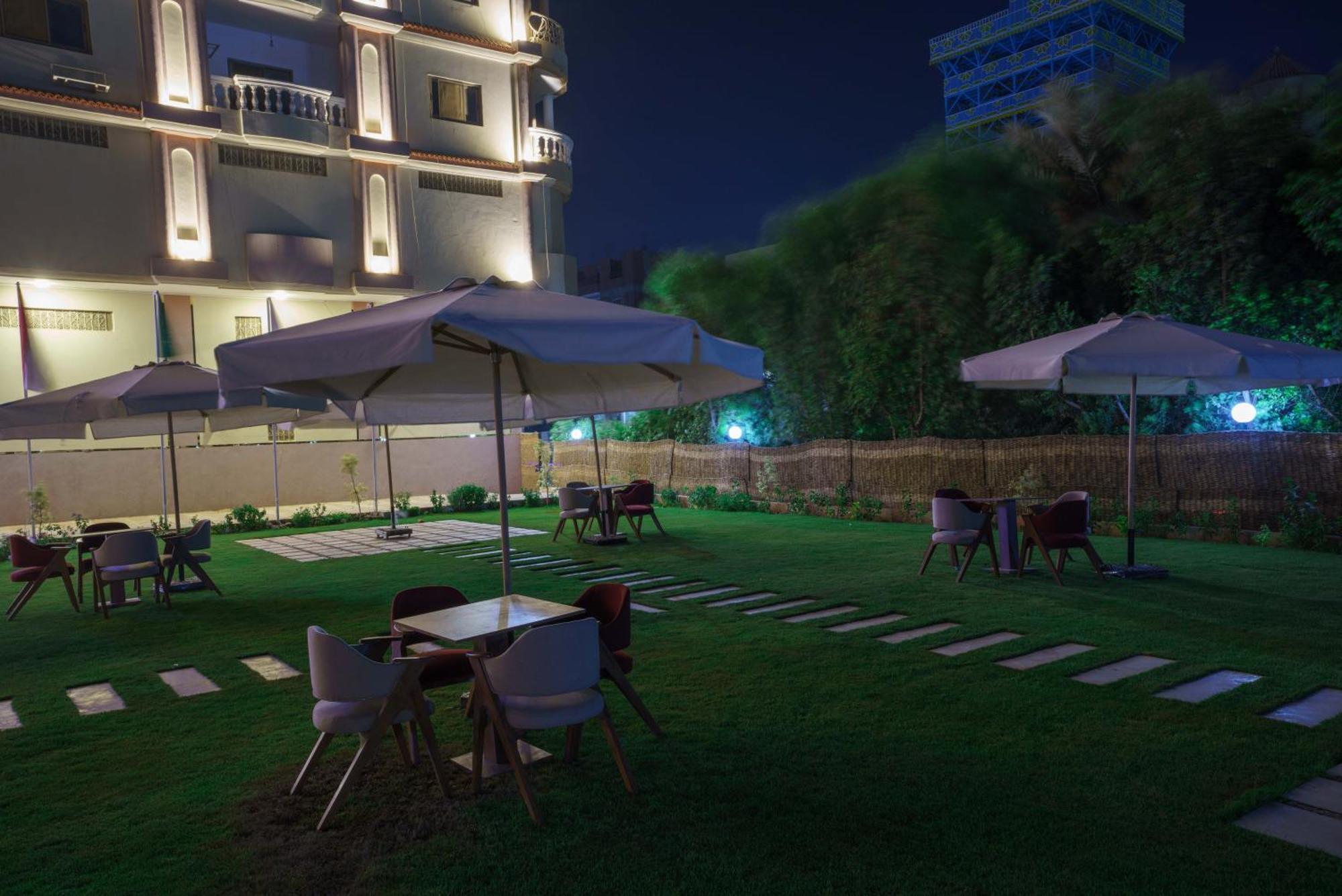 Pyramids Sunshine View Hotel Kafret el-Gabal Екстериор снимка