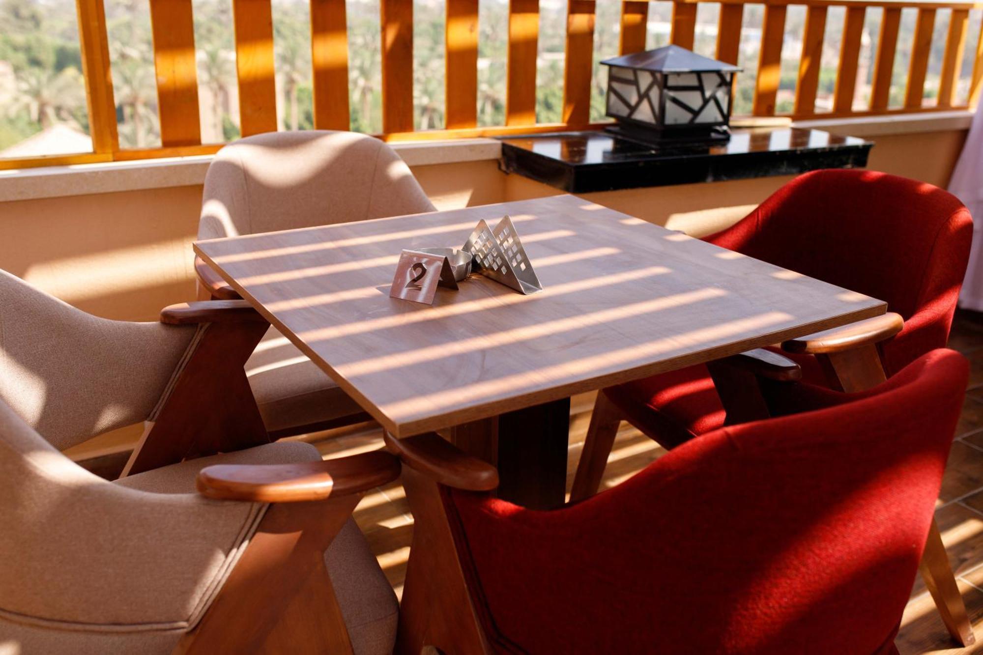 Pyramids Sunshine View Hotel Kafret el-Gabal Екстериор снимка