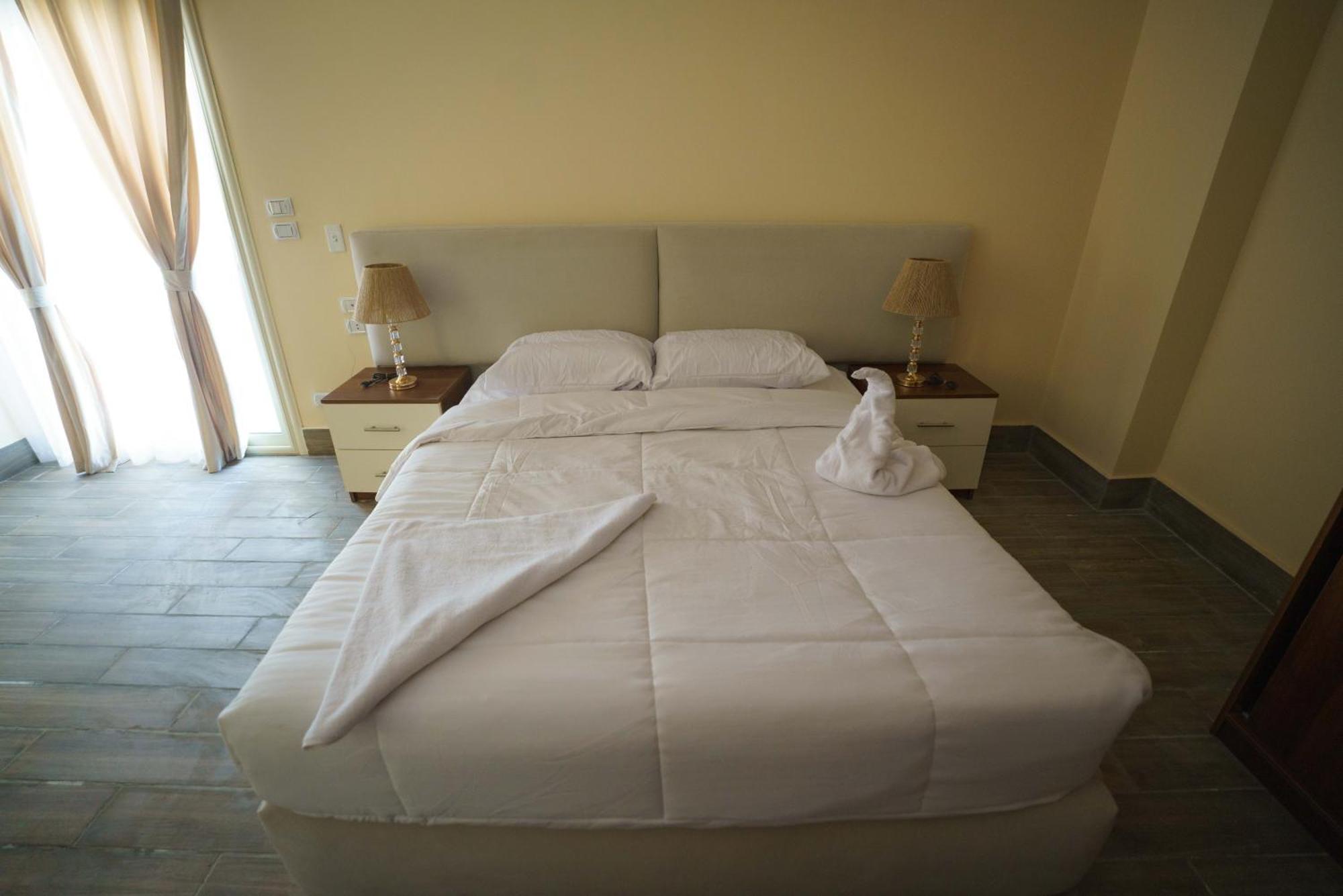 Pyramids Sunshine View Hotel Kafret el-Gabal Екстериор снимка