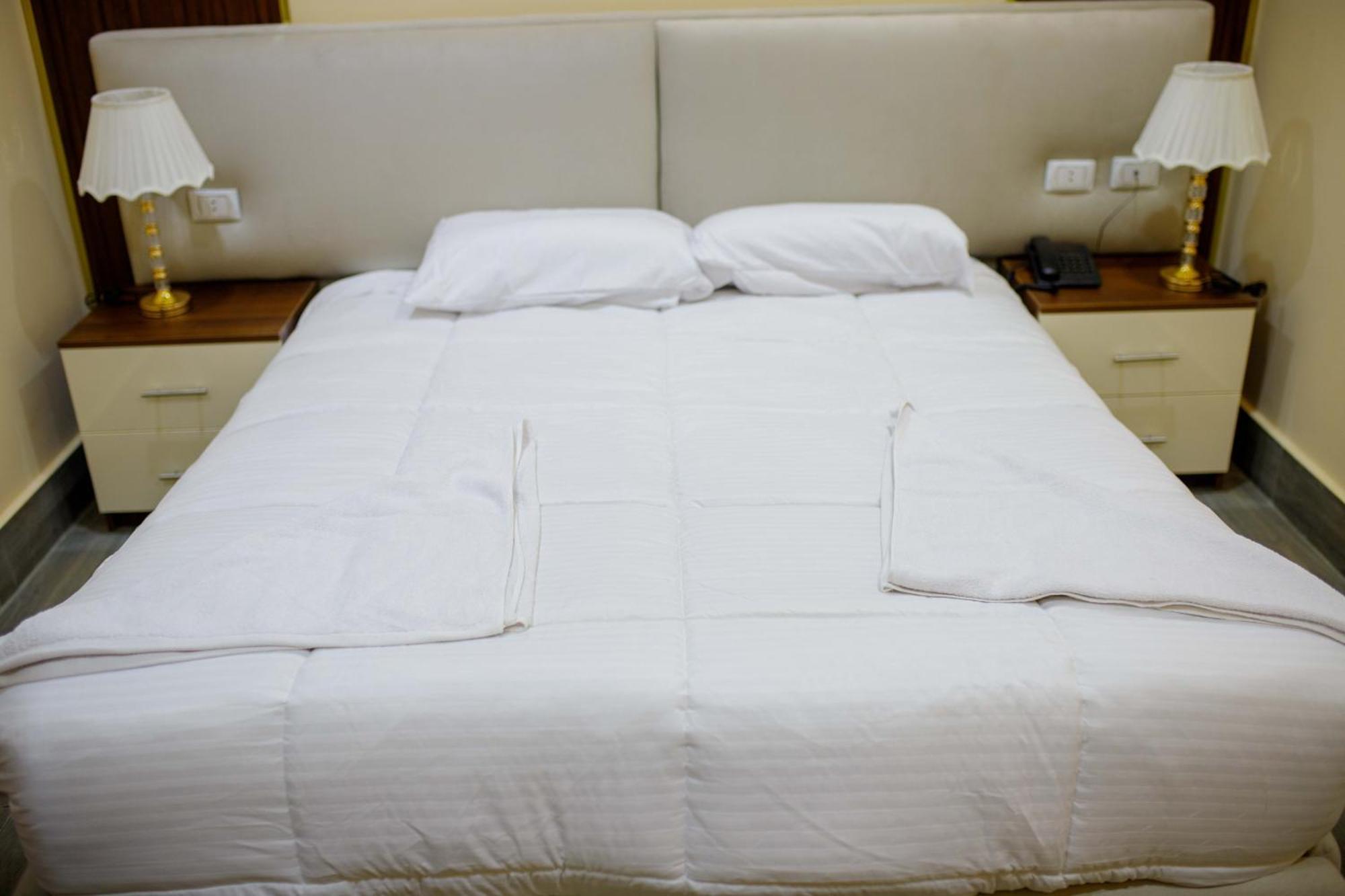 Pyramids Sunshine View Hotel Kafret el-Gabal Екстериор снимка